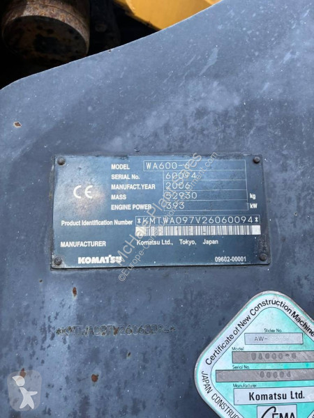 Nakladač Komatsu WA 600-6