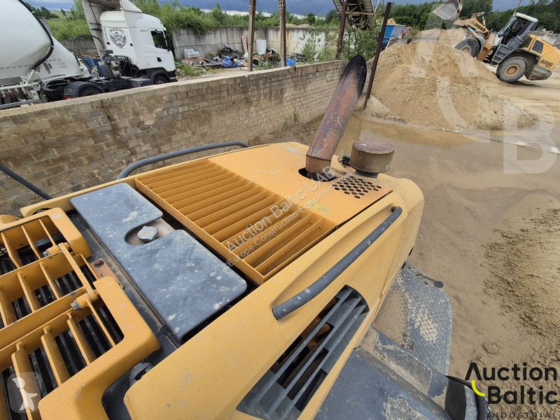 Nakladač Liebherr