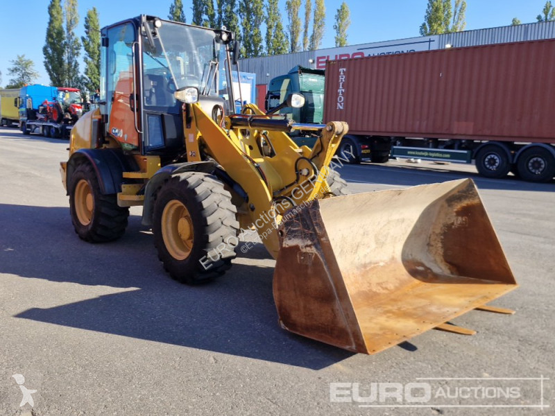 Chargeuse Caterpillar 908M