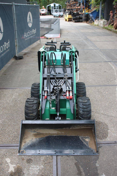 Pala cargadora JPC HT 320