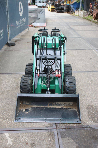 Pala cargadora JPC HT 320