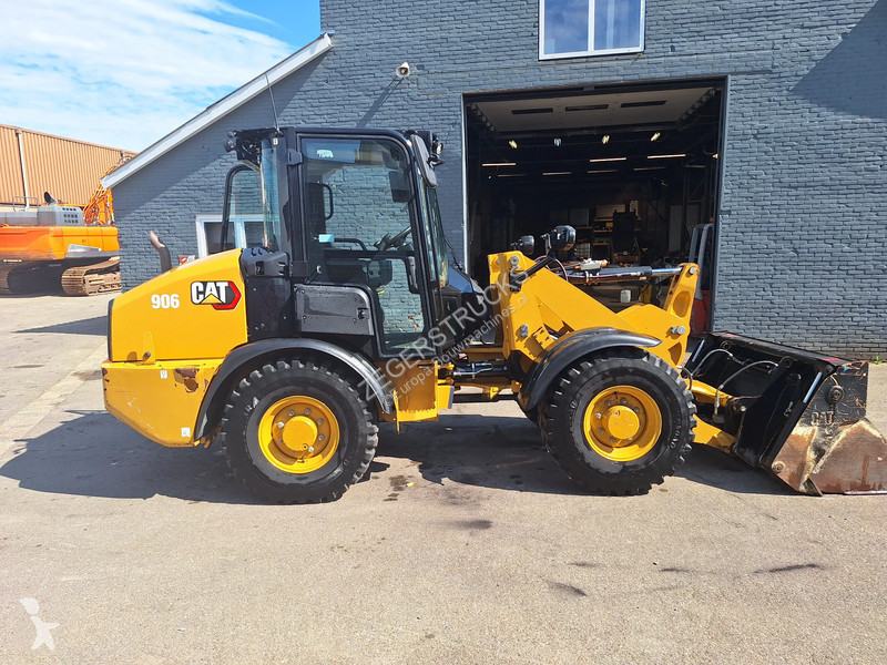 Caterpillar  loader