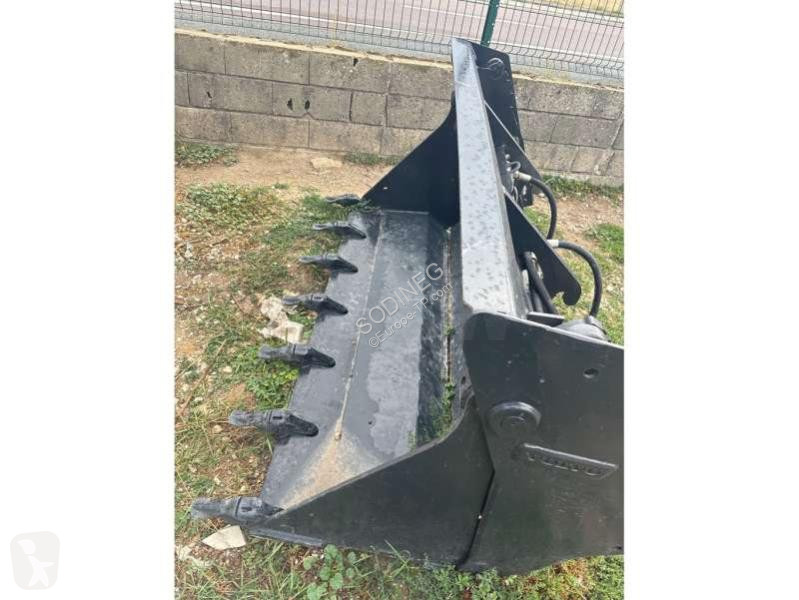 Volvo  loader