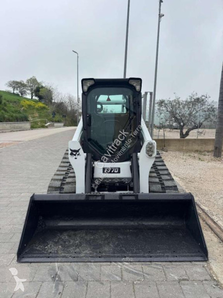 Навантажувач Bobcat