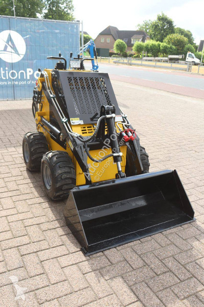 Delano S360 loader