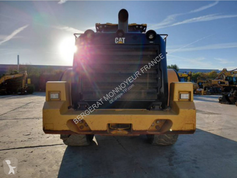 Pá carregadora Caterpillar 972M XE