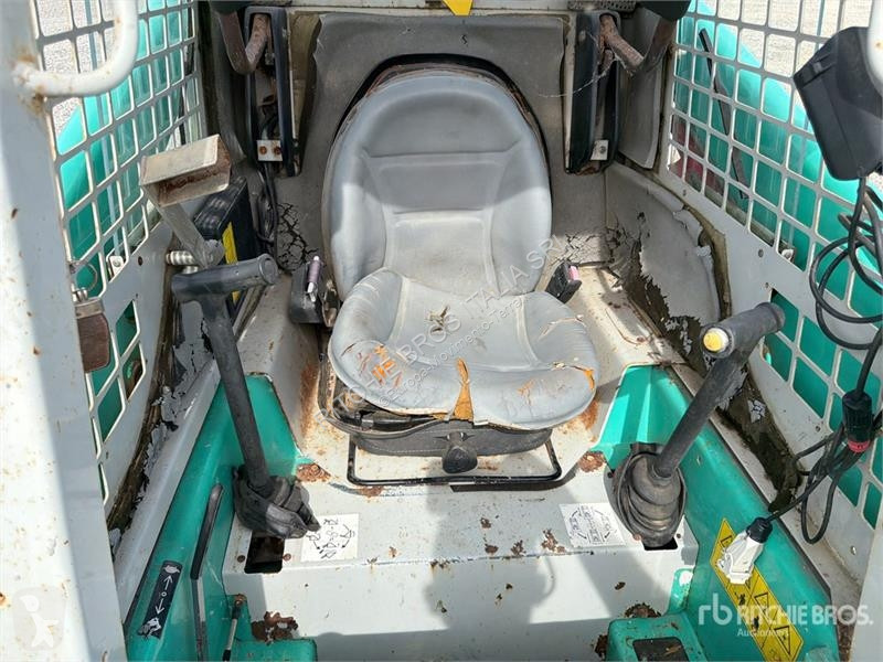 Chargeuse IHI 2041 Skid Steer Loader