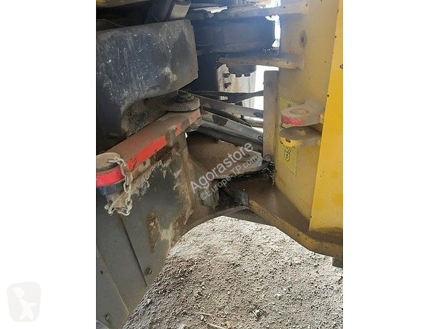 Lastare Komatsu 753