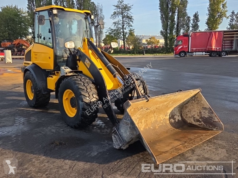 Incarcator JCB 409