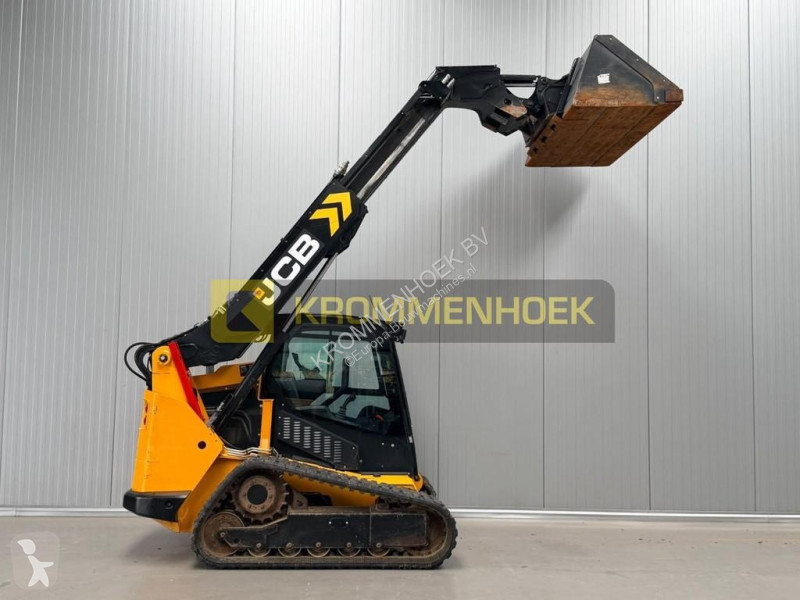 Chargeuse JCB 3TS-8T Teleskid