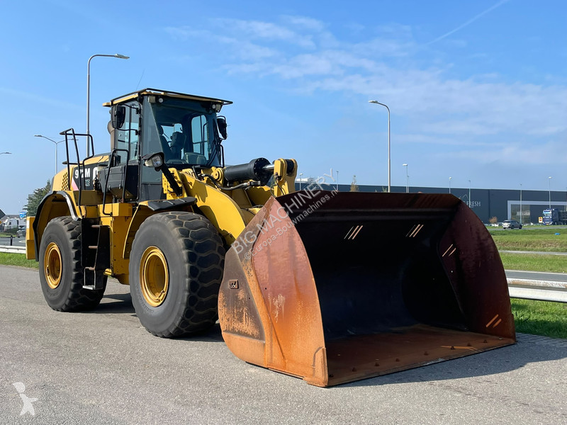 Chargeuse Caterpillar 972M XE