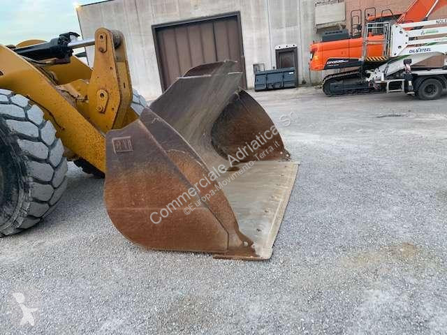 Chargeuse Caterpillar 962M