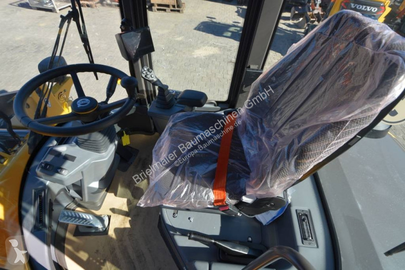 Chargeuse Volvo HS Speeder 30 kmh