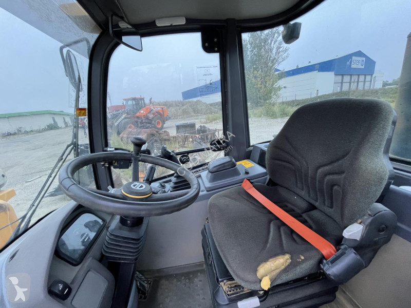 Chargeuse Volvo  L28F