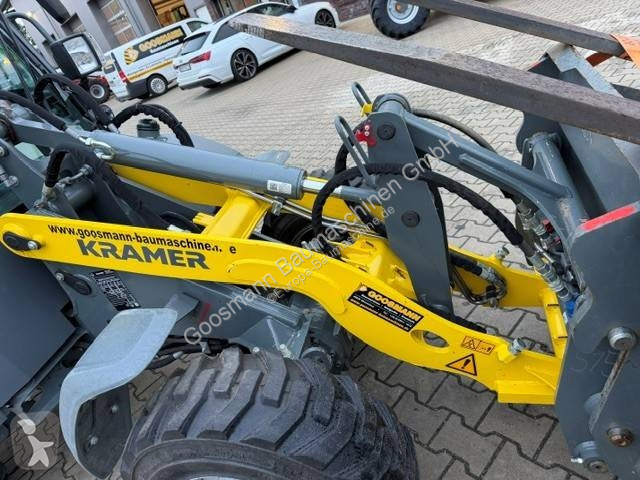 Chargeuse Kramer 5045