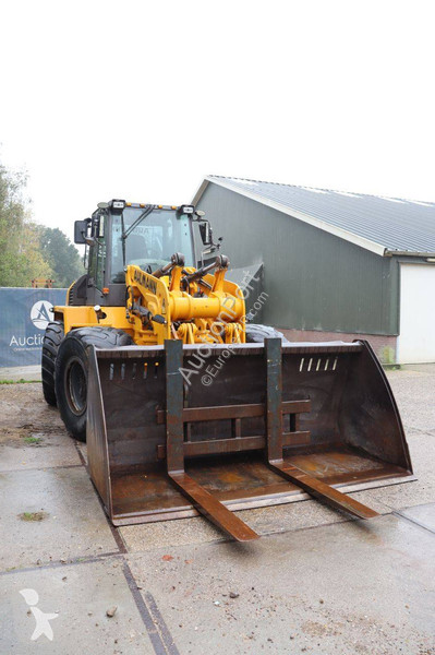 Chargeuse Ahlmann AZ150e