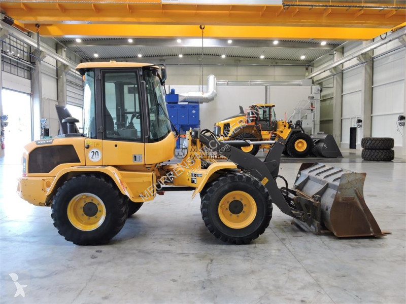 Chargeuse Volvo G + Fork