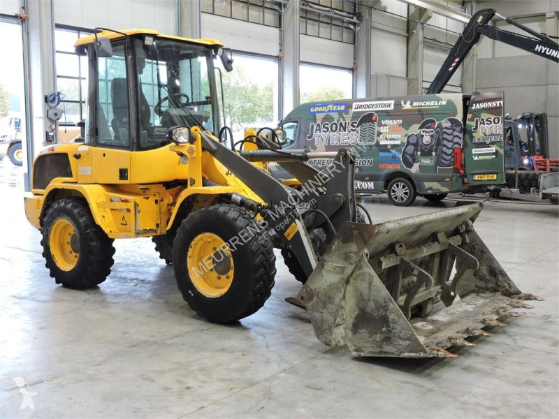 مُحمّلة Volvo G + Fork