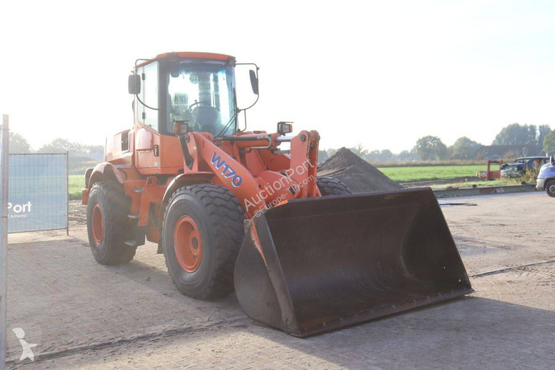 مُحمّلة Fiat Kobelco W170