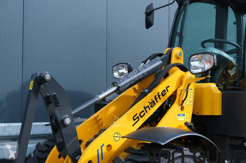Товарач Schäffer 2445 S | 2024 | 402h |