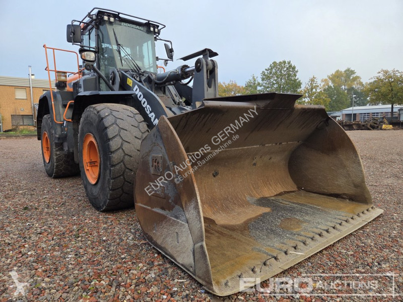 Shovel Doosan 7K