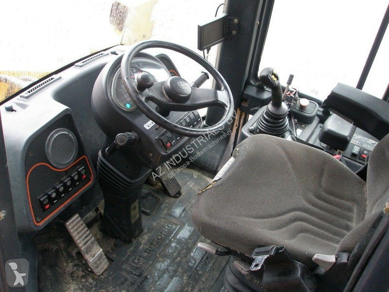 Shovel LiuGong CLG856-3