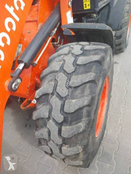 Shovel Kubota R082