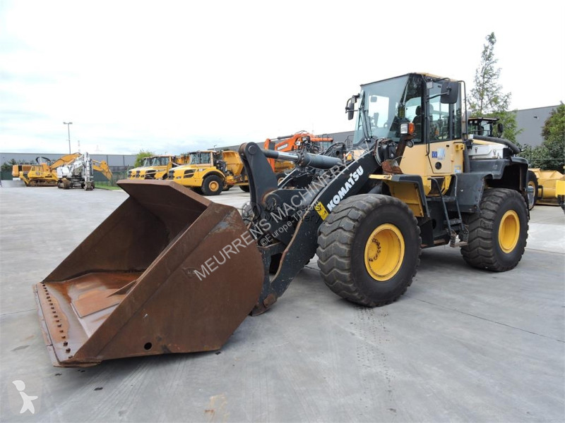 Pala Komatsu WA320