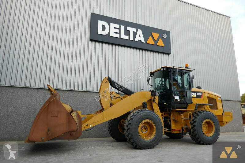 Pala Caterpillar M