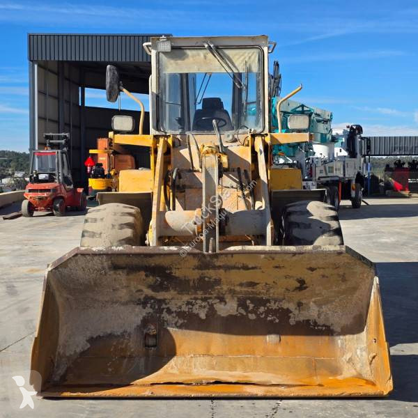 Pá carregadora Liebherr L521