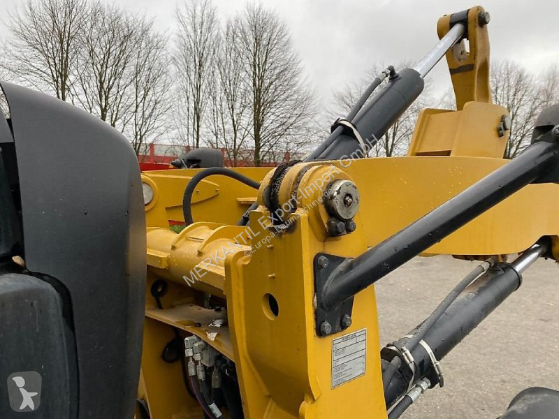 Lastare Caterpillar M
