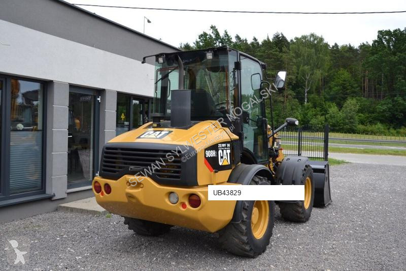 Pá carregadora Caterpillar H2
