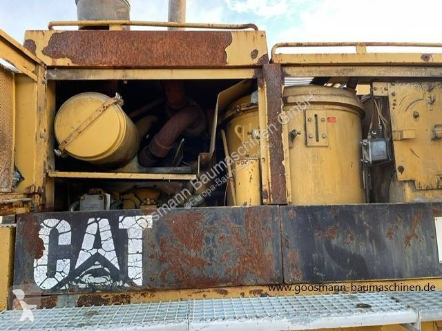 Shovel Caterpillar 231 D