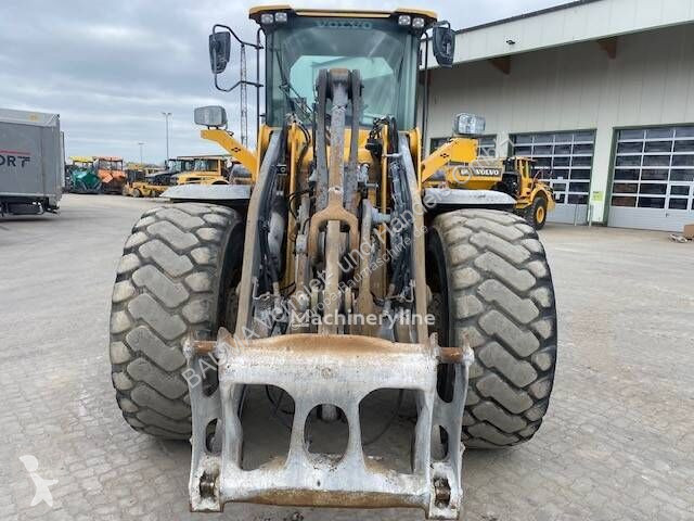Pala Volvo L 120 H AT-Motor bei 7.832 h (12005333)