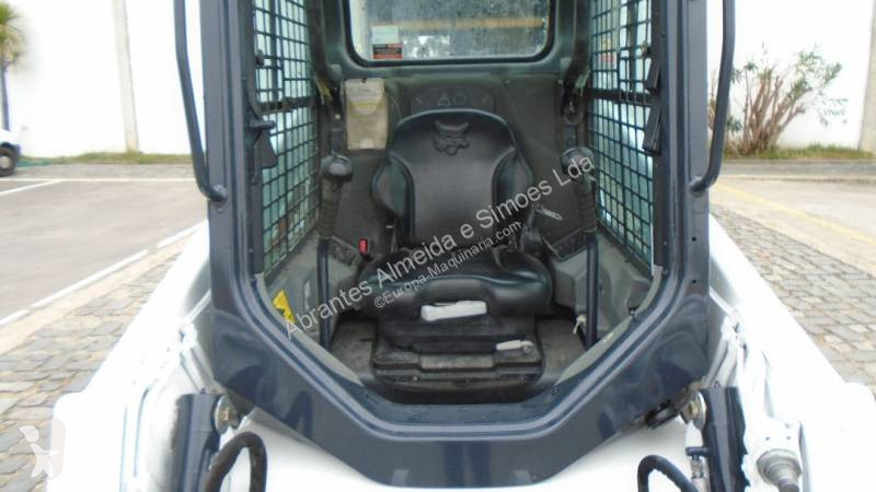 Pá carregadora Bobcat T 450