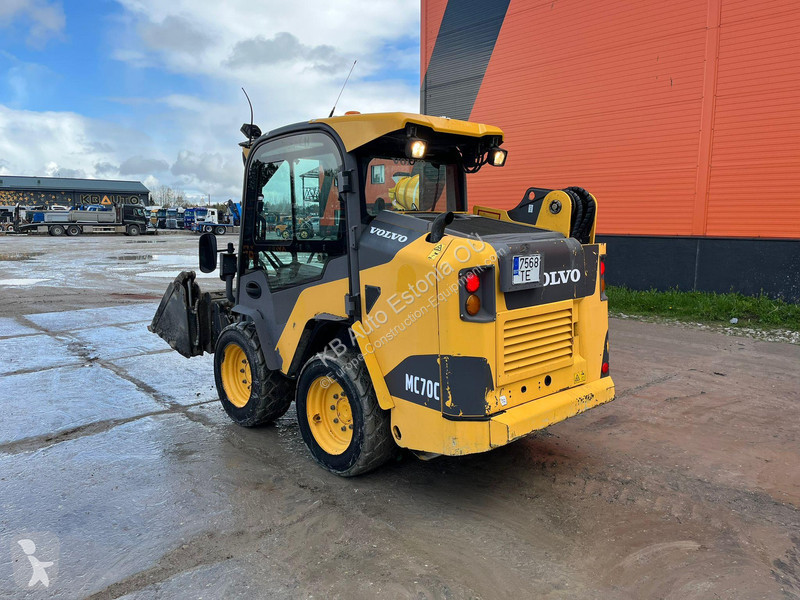 Shovel Volvo T4 BRUSH