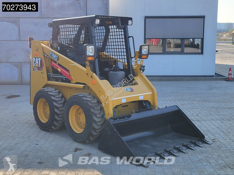Pá carregadora Caterpillar B3