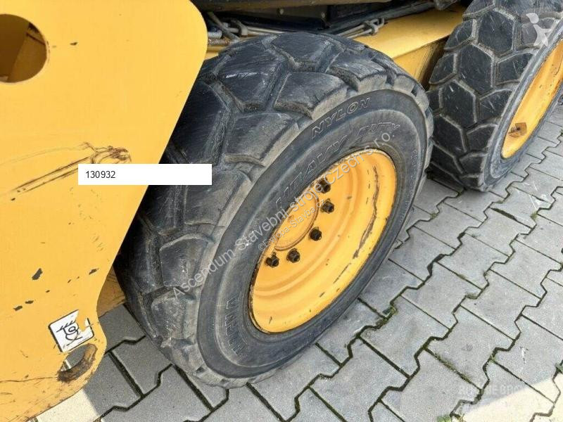 Shovel Volvo MC70C