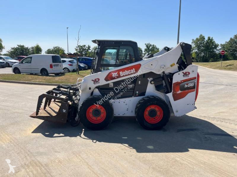 Pá carregadora Bobcat S86