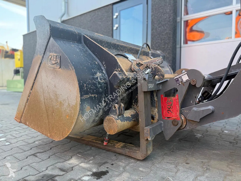 Nakladač Volvo G
