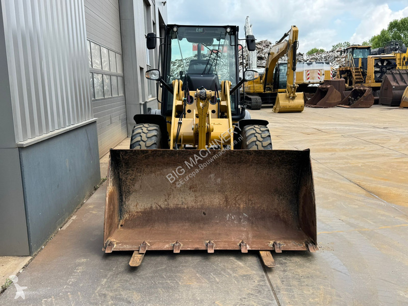 Pala Caterpillar M - Bucket + forks