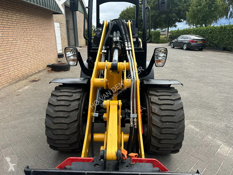 Shovel Gehl AL550