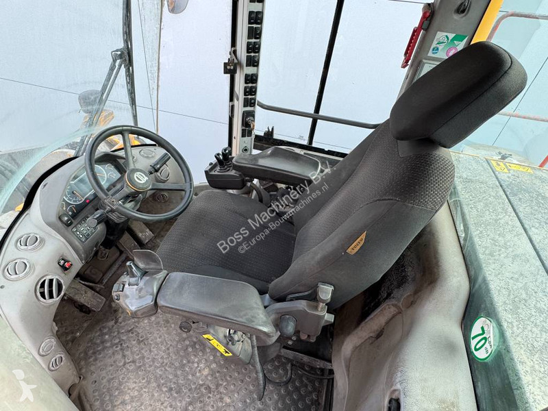 Shovel Volvo L220H - Dutch Machine / CDC Steering
