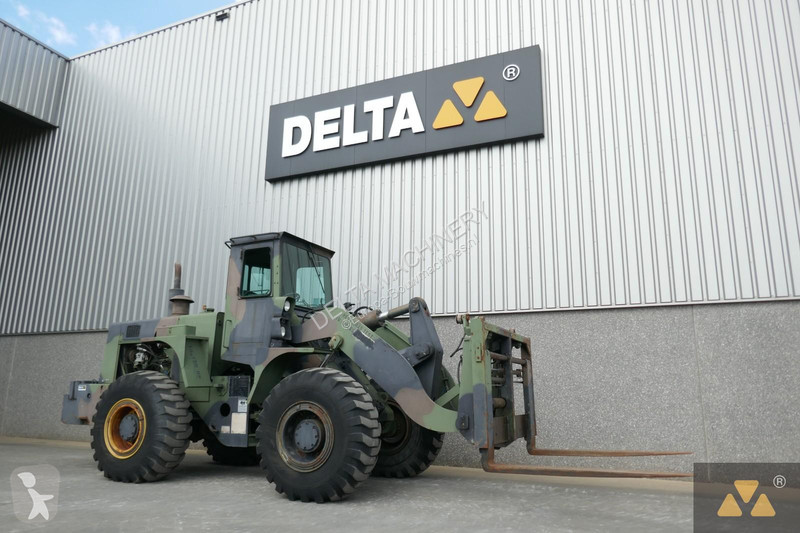 Shovel Komatsu 540 Ex-army