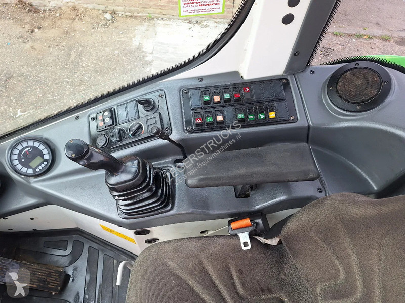 Shovel Liebherr L506C