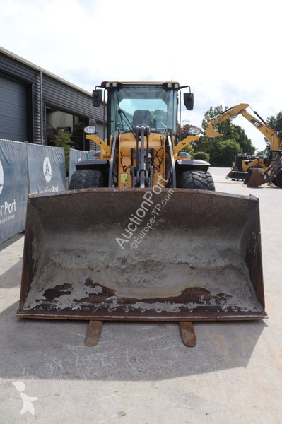 Shovel Volvo L60H