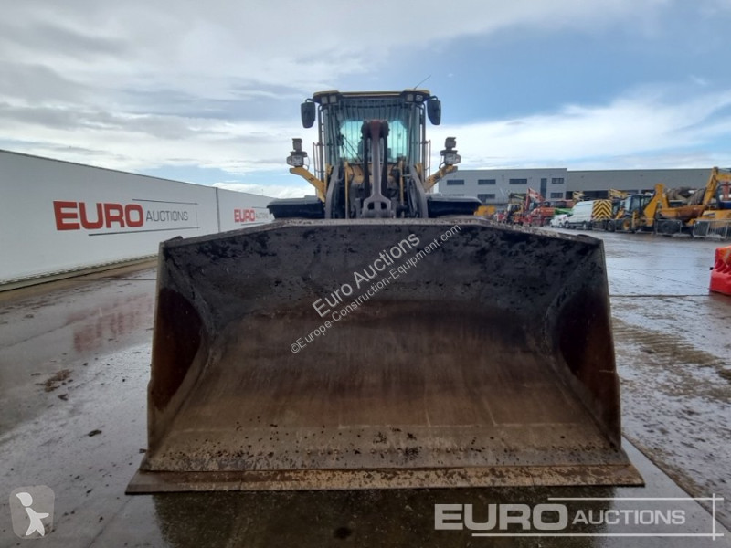 Nakladač Volvo L110H