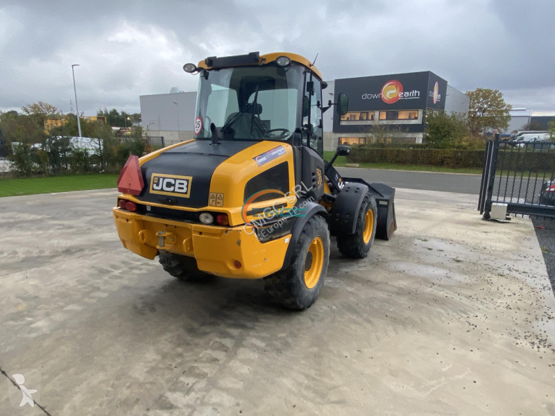 Фронтальный погрузчик JCB AG T4