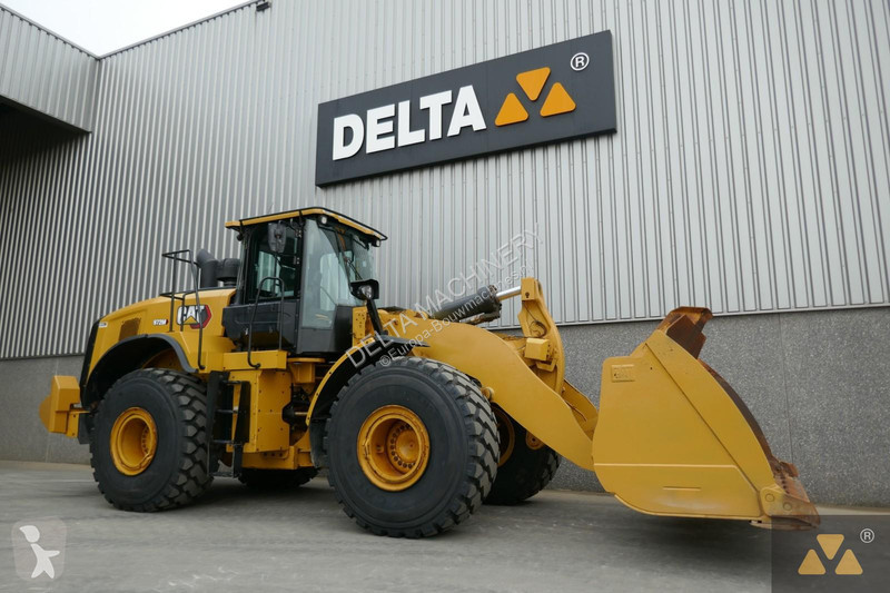 Nakladač Caterpillar 972M