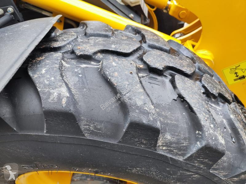 Nakladač Komatsu  WA80M-8